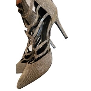 Shiny Silver Gold Heels (changes based on angle)